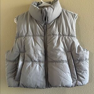 H&M Cropped Zip Up Vests